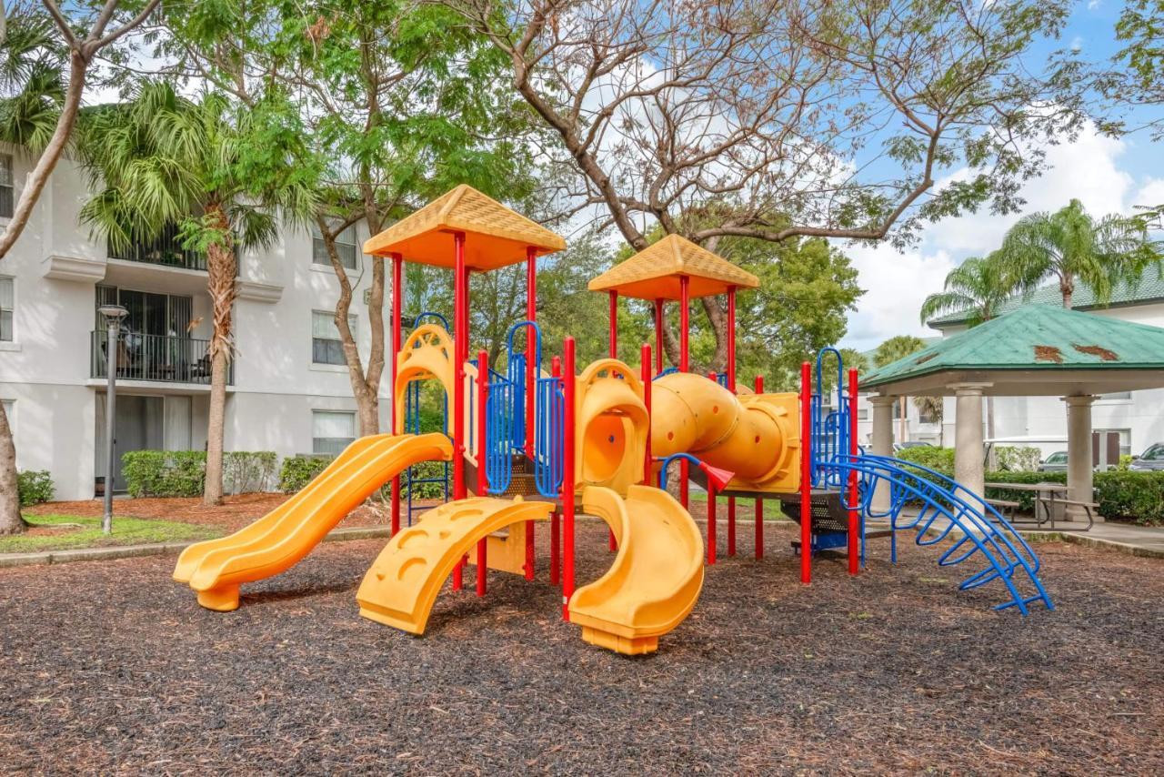 Tucker At Palm Trace Landings Lauderdale Davie